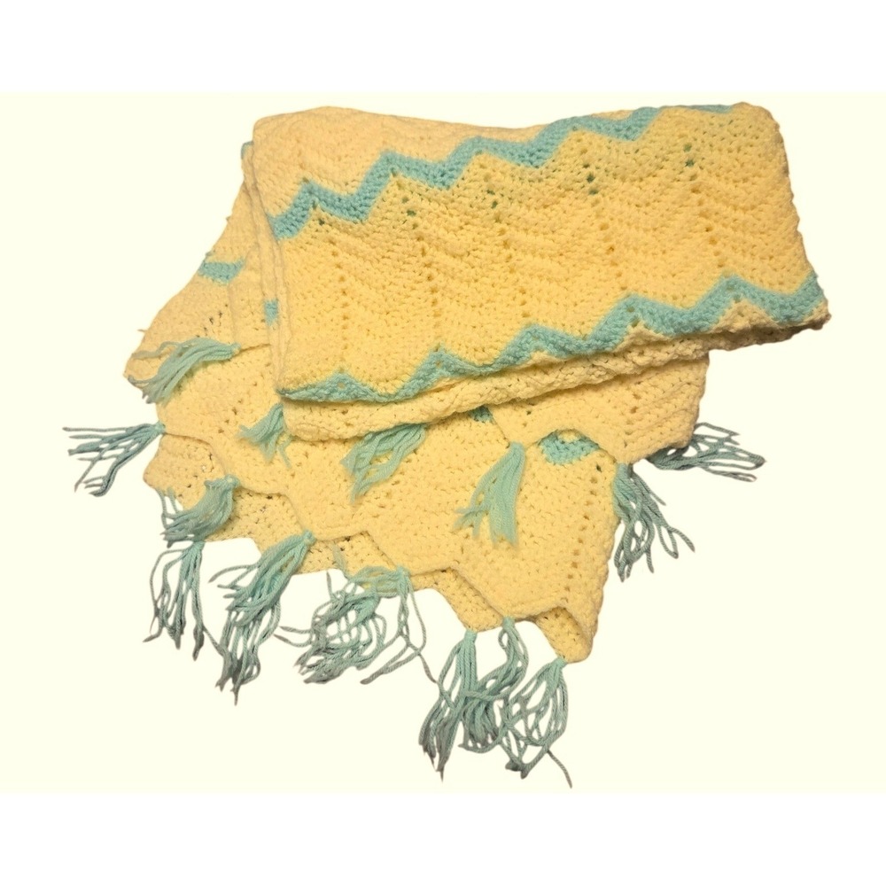 Vintage Handmade Crochet Baby Blanket 36x26 Yellow Green Chevron Fringe Afghan